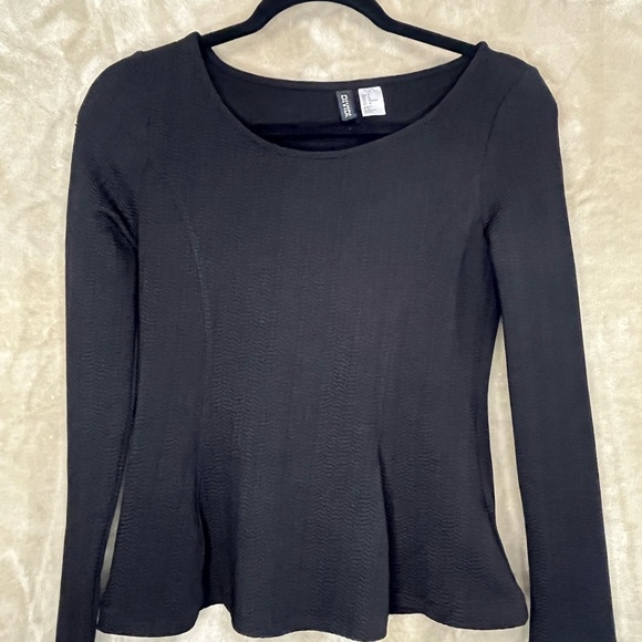 Divided Tops - DIVIDED BABYDOLL LONG SLEEVE TOP